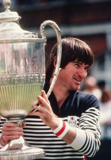 左撇子更疯狂！盘点男子网坛五大左手将：纳神居首，康麦在列