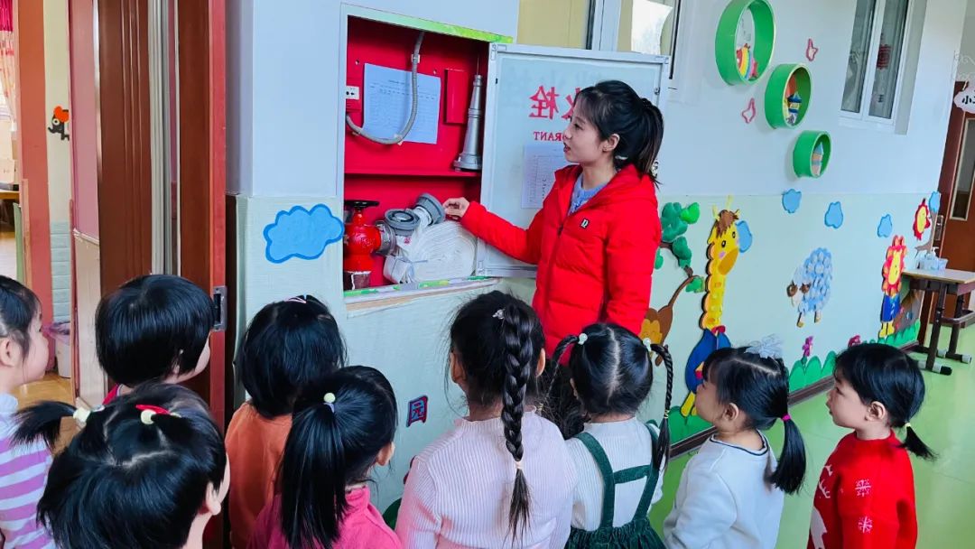 直击开学典礼,直击各地开学第一课