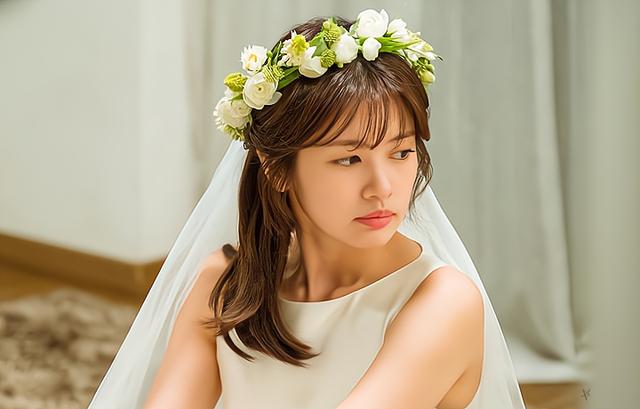 “儿子，你工资3万，和这个败家女离婚”凤凰男一句话母亲闭了嘴