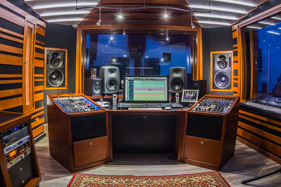 德国真力音响 (芬兰genelec音箱)