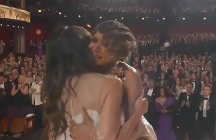 杨紫琼成为首位亚裔影后,杨紫琼是首位获得奥斯卡的华人么