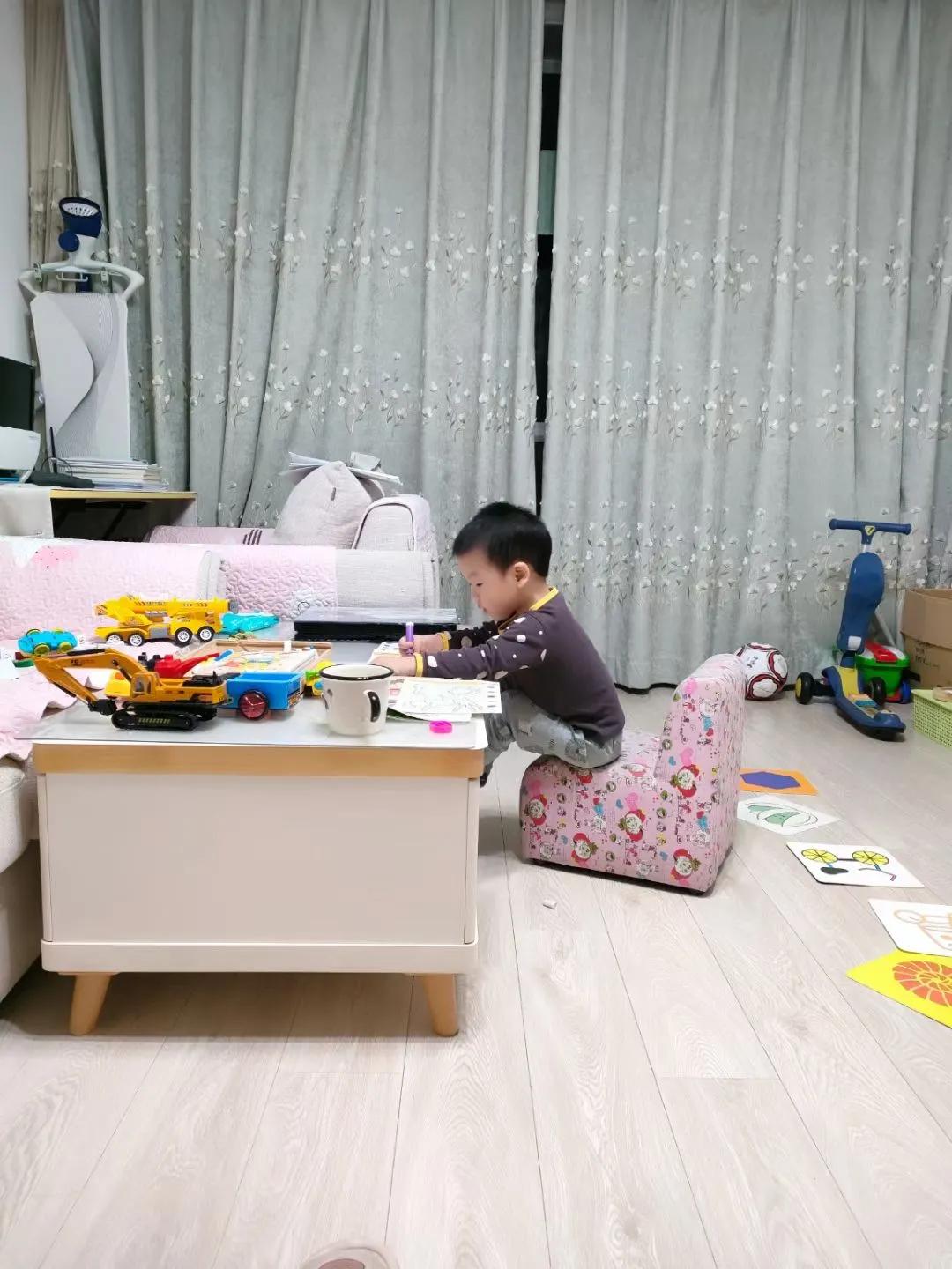 疫情期间家族群大比拼