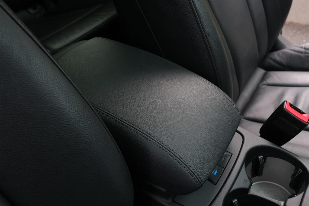 q5最大优缺点,五年6万公里的q5值得入手吗