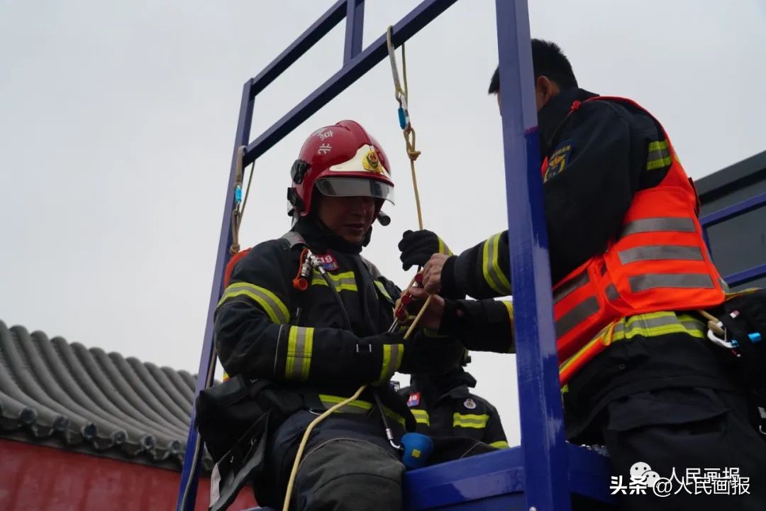 二十大代表风采张桂梅,全国第四届十大杰出消防卫士蔡瑞