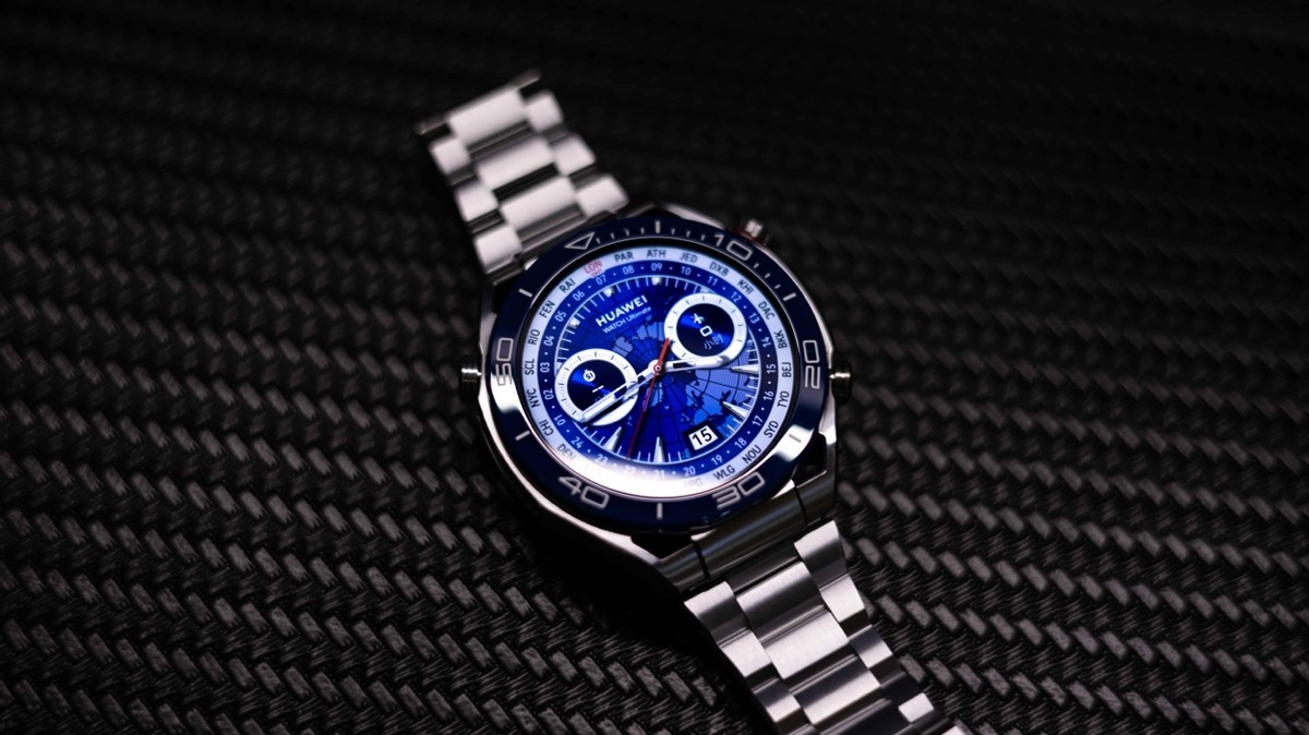 华为智能手表watch4pro和非凡大师,华为智能手表新款watch3