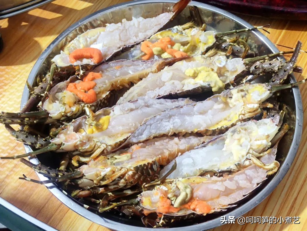 蒜蓉蒸小青龙的蒜蓉熬制,蒜蓉酱蒸小青龙