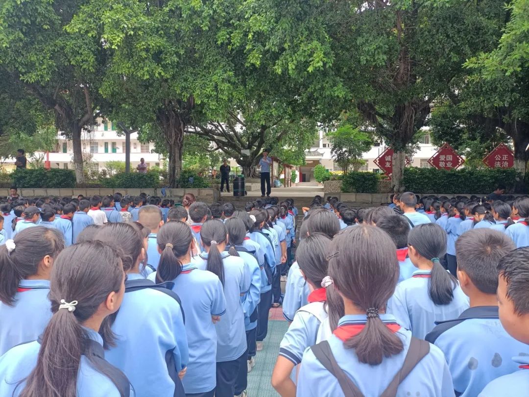 【普法强基与法同行】上江边境派出所|交上“暑期安全作业”