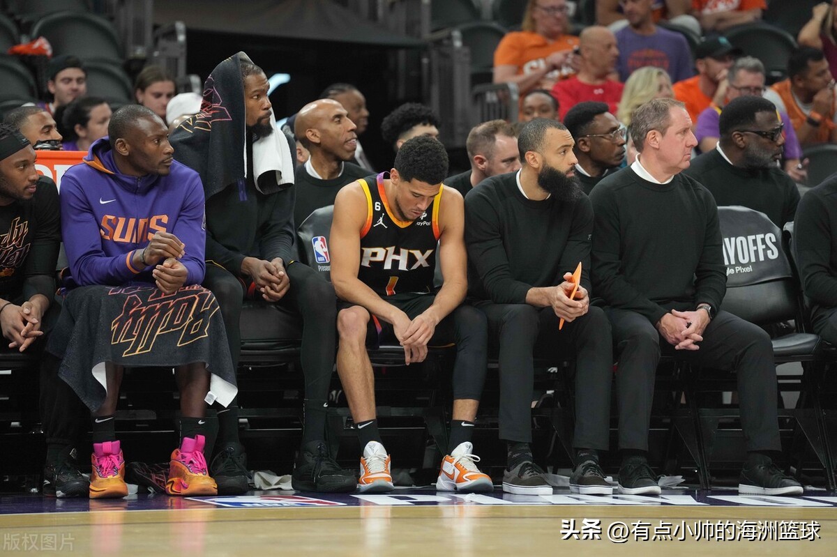 保罗或将加盟湖人,保罗加盟湖人联手詹姆斯浓眉