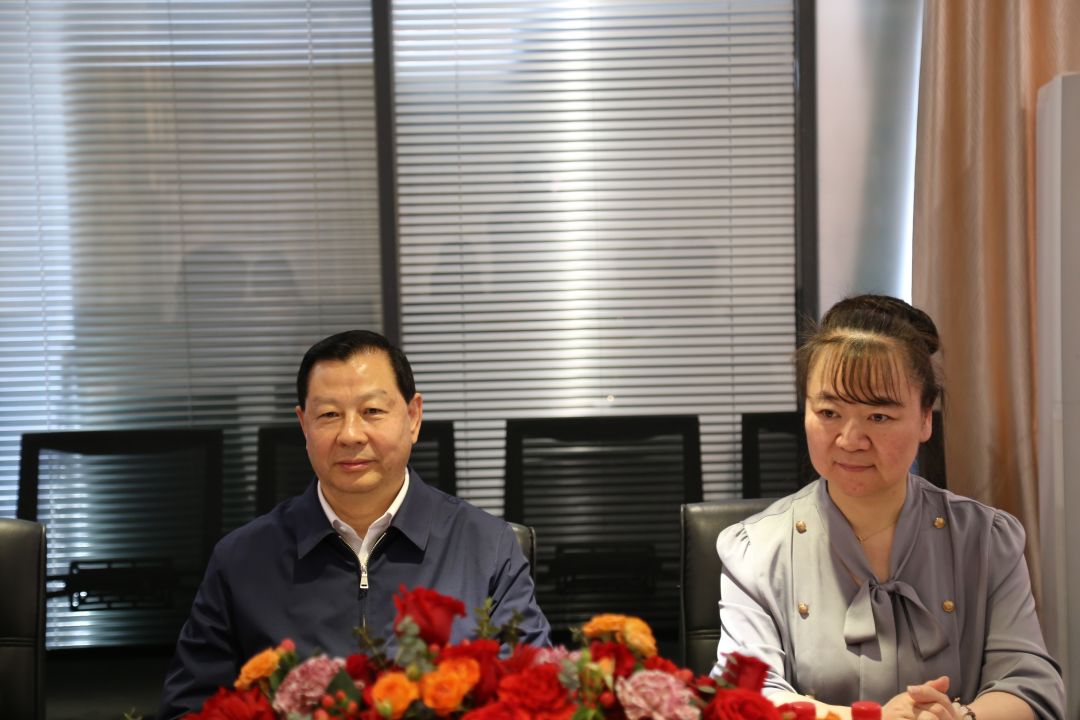 王中奇中国装饰协会,中国建筑业协会王中奇