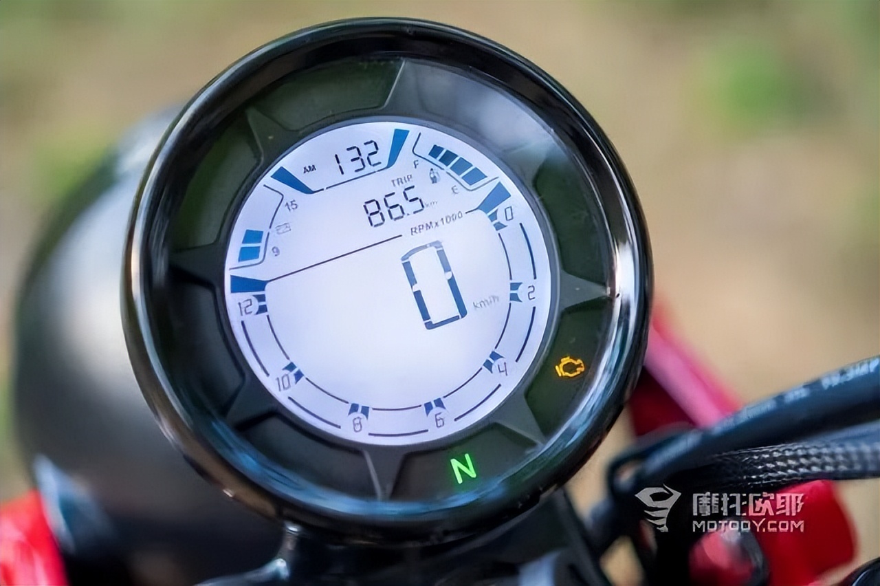 国产运动弯梁摩托车,宗申野米弯梁车架