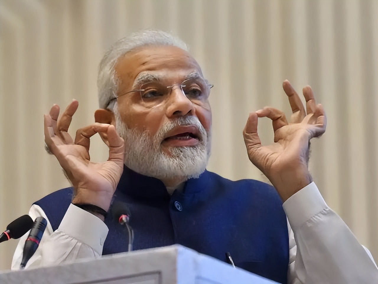 比亚迪拒绝印度“先买后付”,印度送中国千亿订单