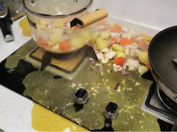 如果买锅具，一定切记“4买3不买”，花钱买的教训，实用才重要