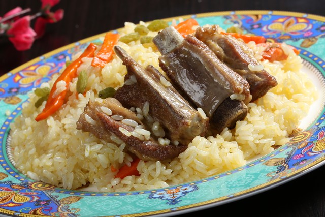 开水烫饭的正确方法,真正的抓饭做法