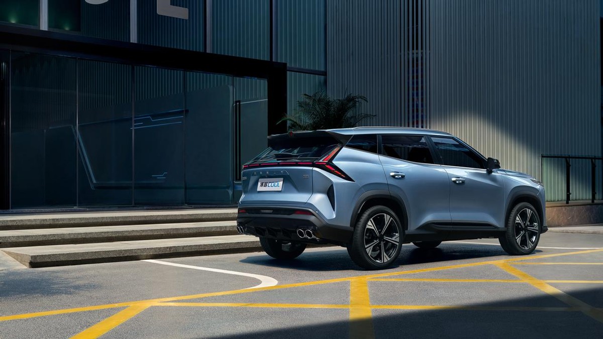 10万级新好suv,外形运动性能感更强吉利博越