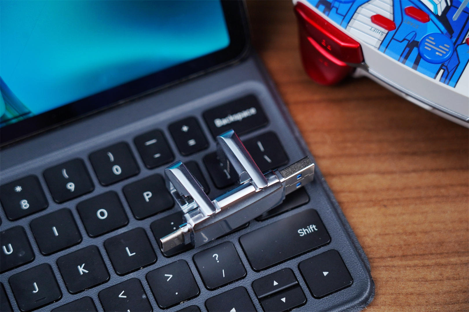 m.2固态硬盘如何当做移动硬盘使用,m.2移动硬盘与固态u盘的区别