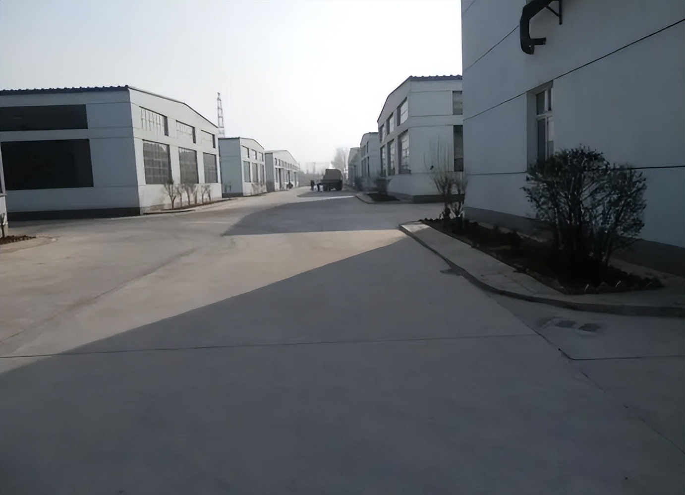 国内工厂是怎么压榨工人的,压榨不定时工作制员工