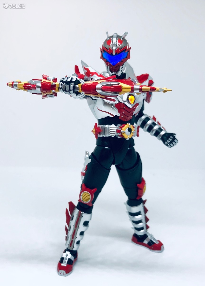 炎龙侠铠甲测评,炎龙侠升腾就是焰火的力量