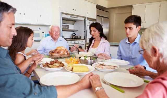 三年不觉得长,侄子来我更畅快