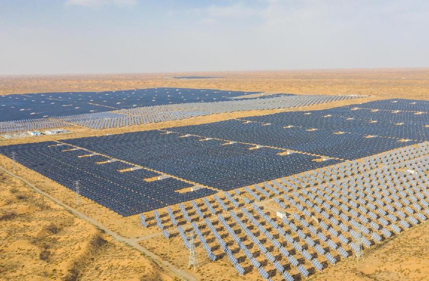 中国光伏发电有多牛,中国在沙漠建全球最大光伏