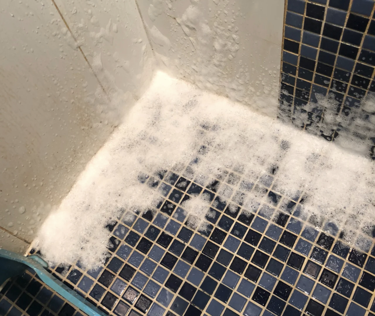 卫生间用了十年需要重新装修吗,卫生间小改造