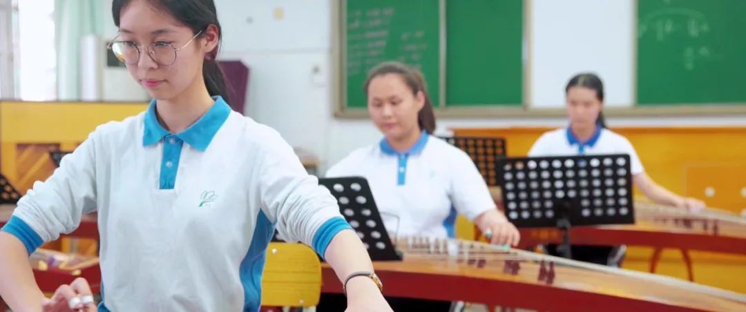 深圳龙岗区布吉高级中学,深圳布吉高级中学云端学习