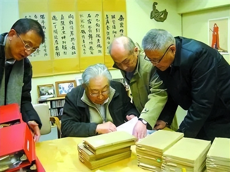 翁万戈捐给美国书画,翁万戈向美国捐赠183件画作