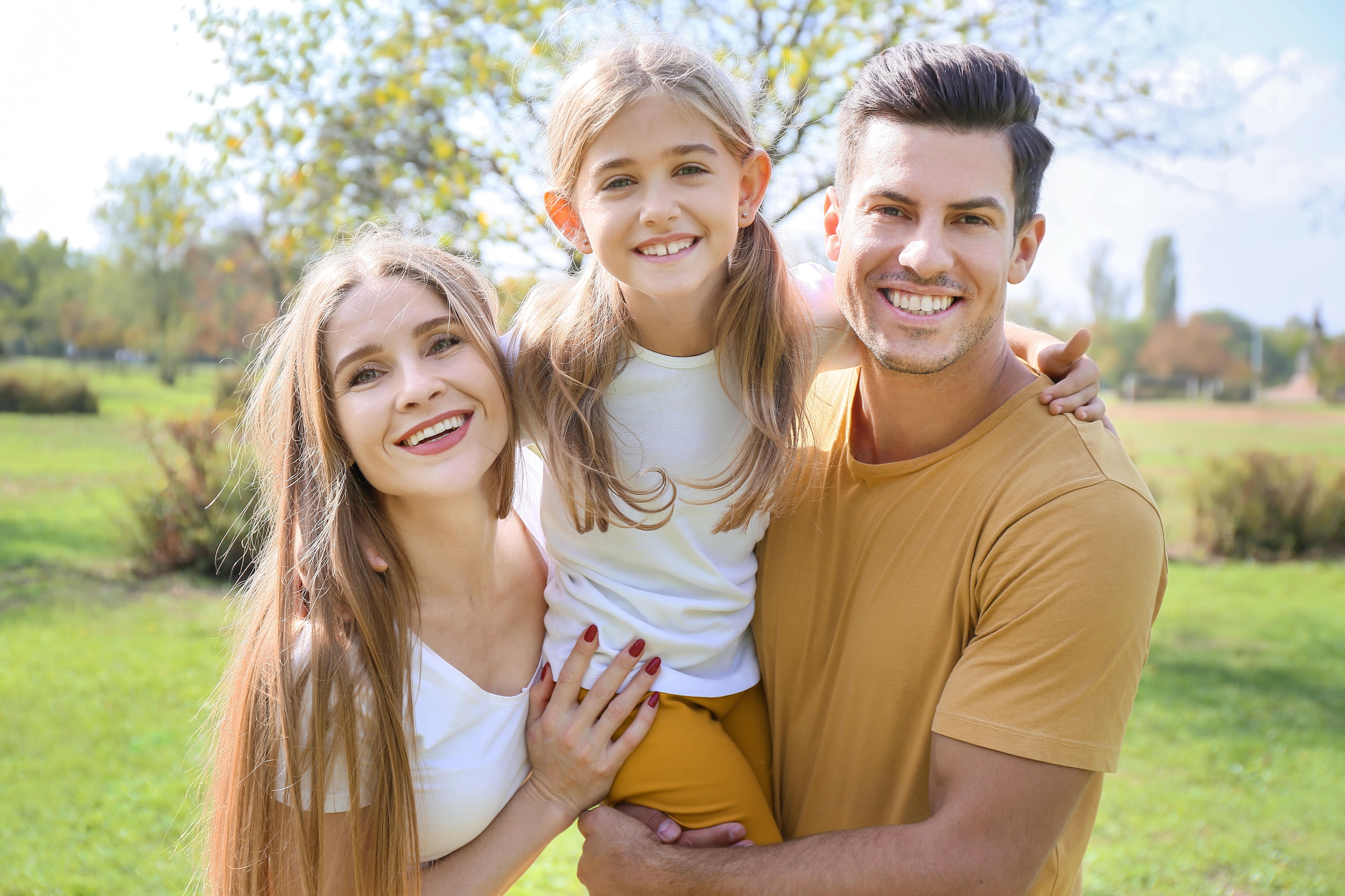 去武汉出差，同学小姨子热情招待我，与她发生幸福的事