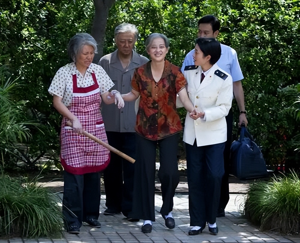 10部高分年代剧人世间垫底,近20年口碑最高的十部剧
