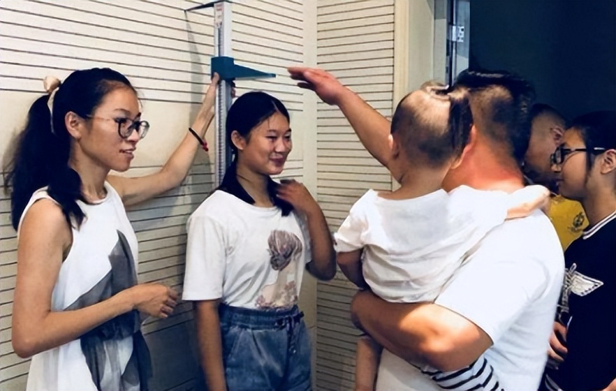 男生标准身高表9-15岁00后,广东男生1-18标准身高表