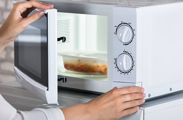 怎样选购微波炉和光波炉最实用,如何选购微波炉老爸评测