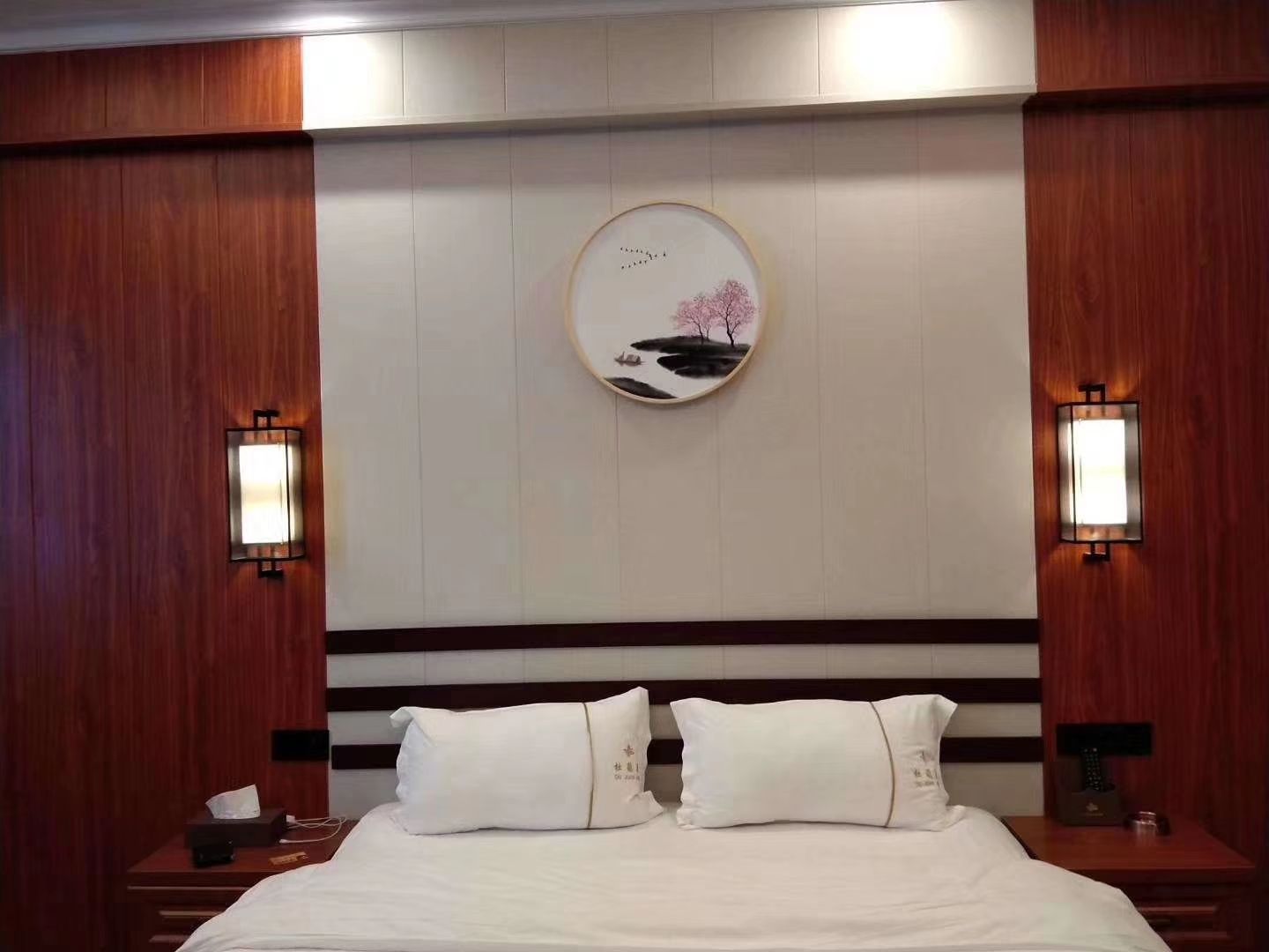 竹木纤维墙板安装视频用什么胶,竹木纤维墙板吊顶安装教学视频