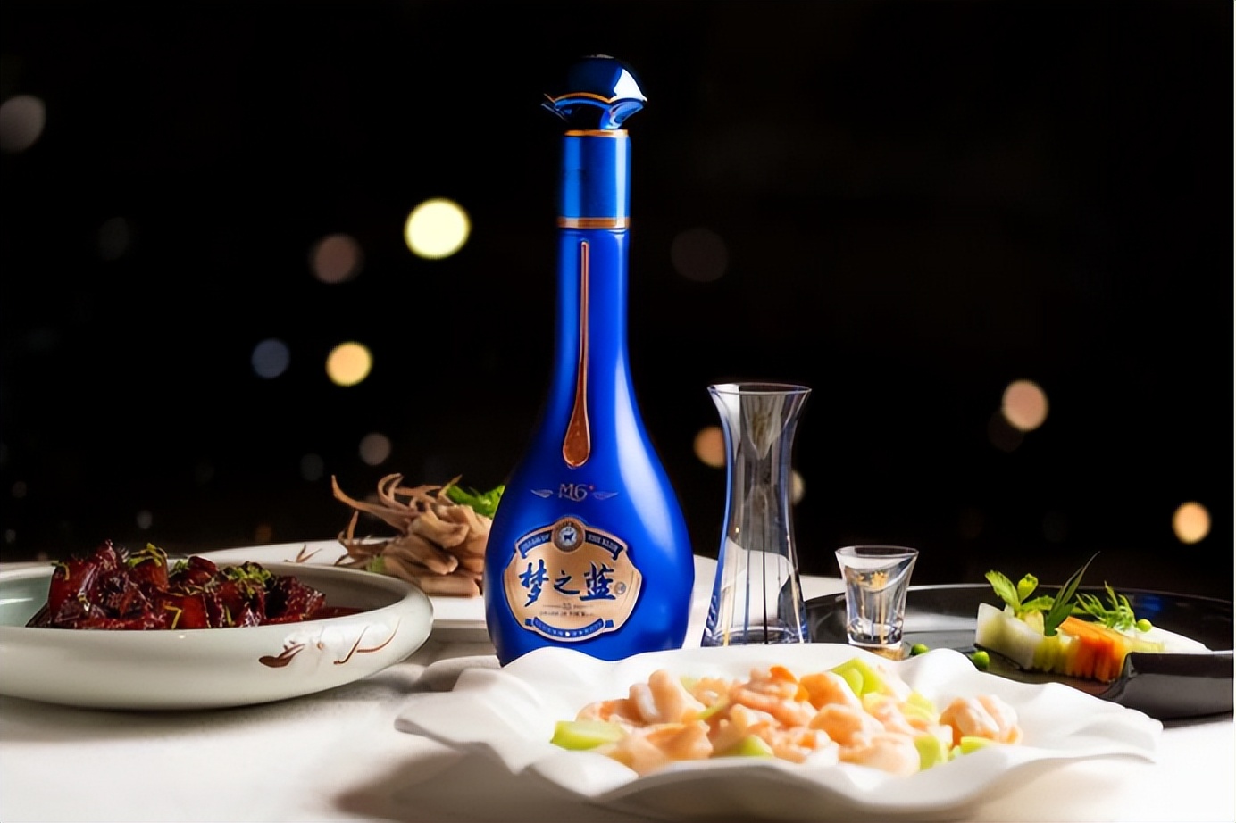 洋河的蓝色经典和梦之蓝哪个好,洋河酒天之蓝梦之蓝海之蓝哪个好