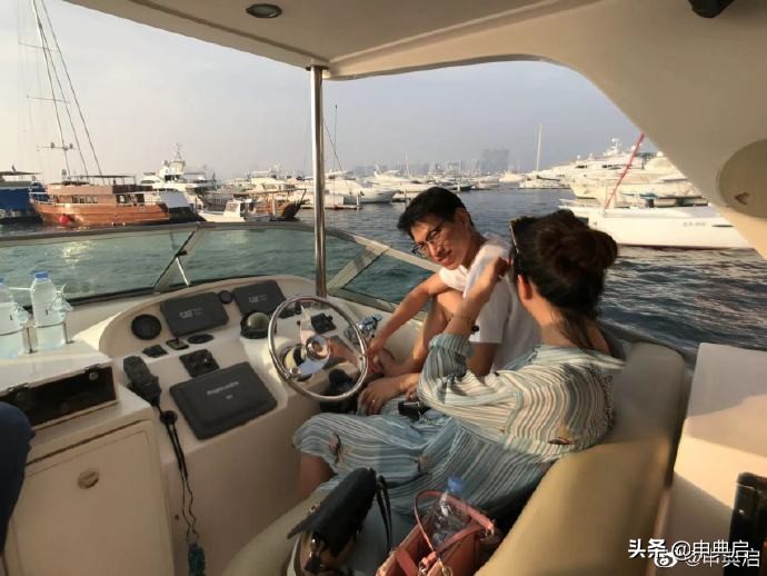 温州小林在迪拜卖灯具，一人年销一千万，体会各国特色的经商文化