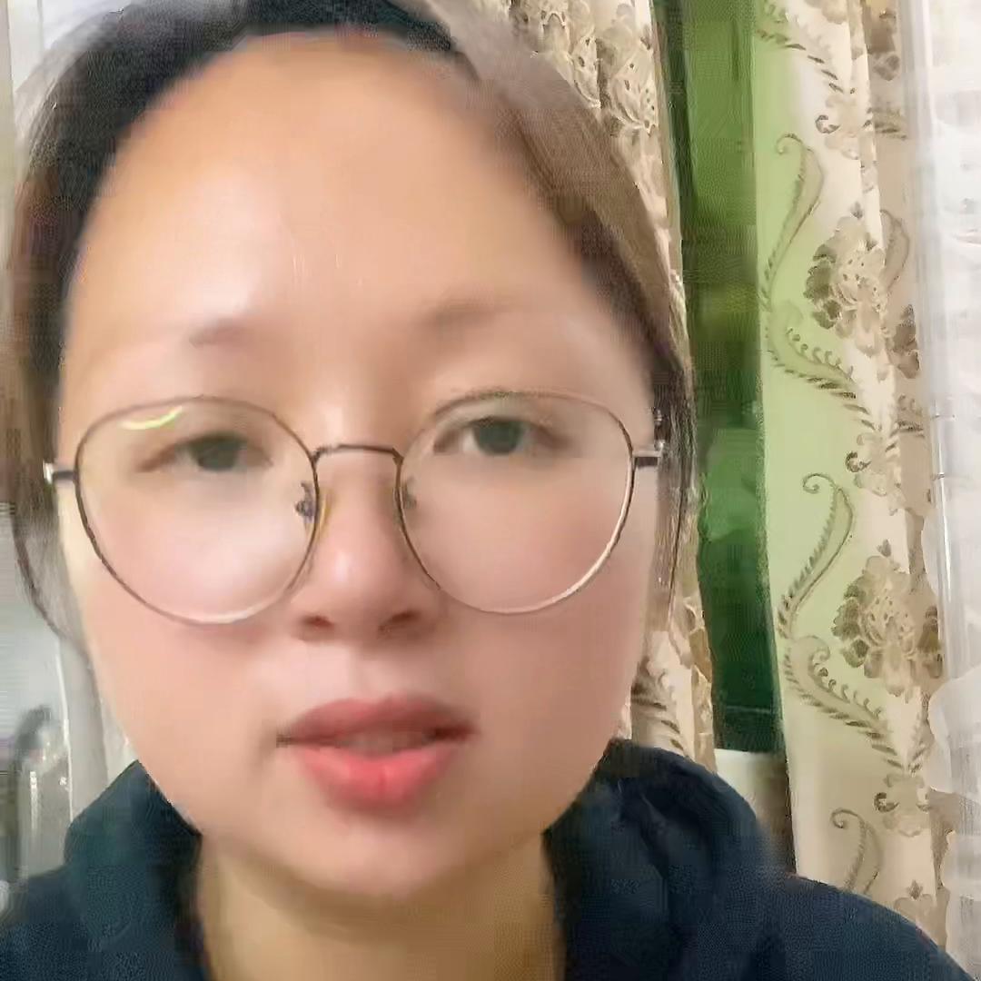 成年人的崩溃往往只在一瞬间,成年人的奔溃往往就在一念之间