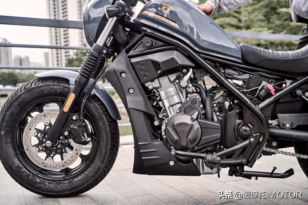 香帅苍云500max对比cm500,香帅苍云500max对比黑武士cm550