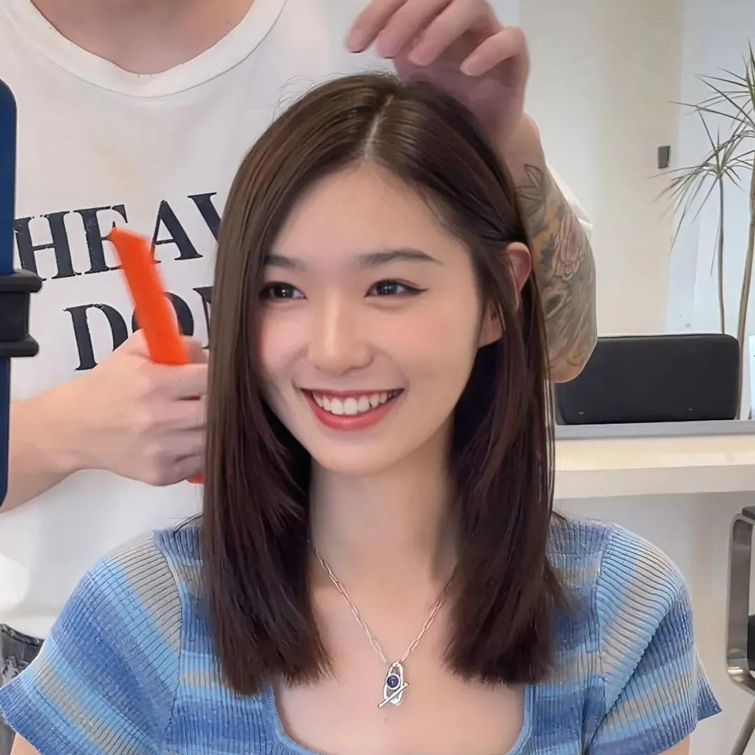 高层次锁骨发中长怎么剪,高层次锁骨发中长怎么造型