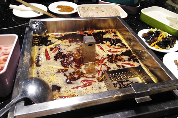 吃“辣”对健康到底是好还是坏？来看看对四国57万人的研究结果