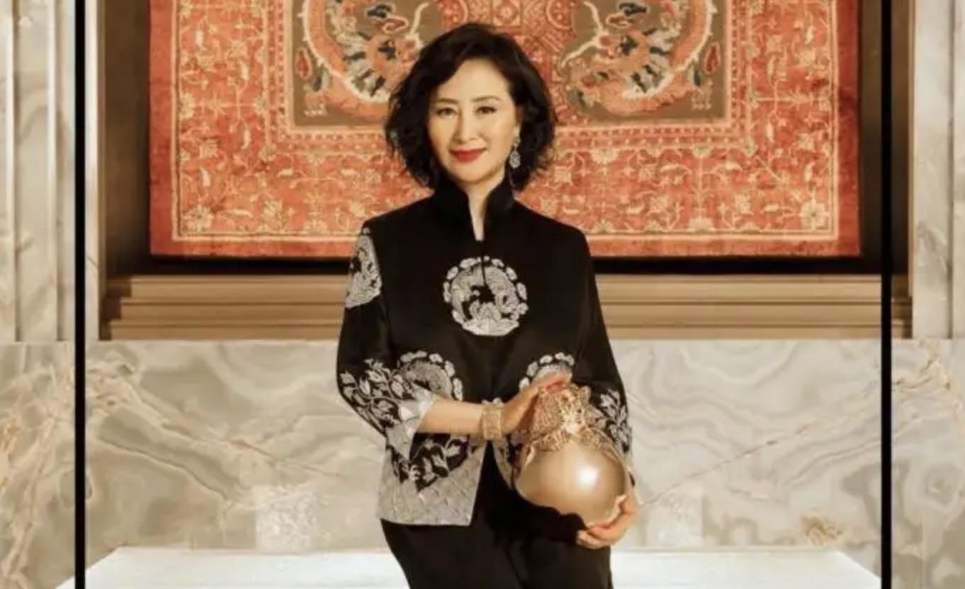 黎婉华去世后蓝琼缨有领结婚证吗,赌王二房太太蓝琼缨去世