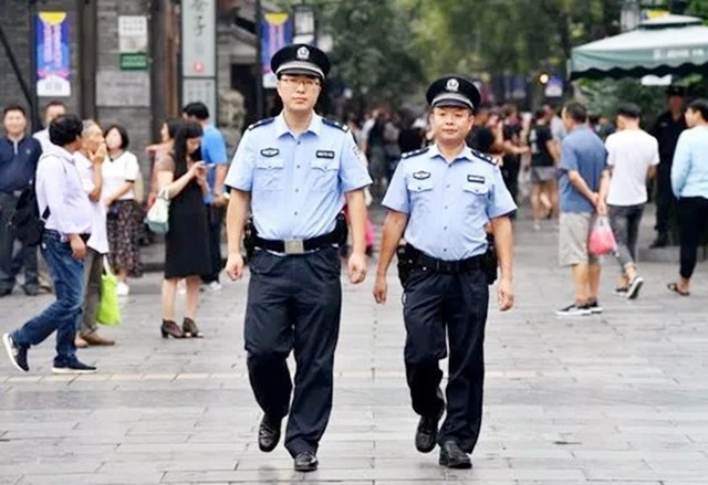 古井惊现诡异女尸女子命运坎坷,民间诡异故事河北无头女尸