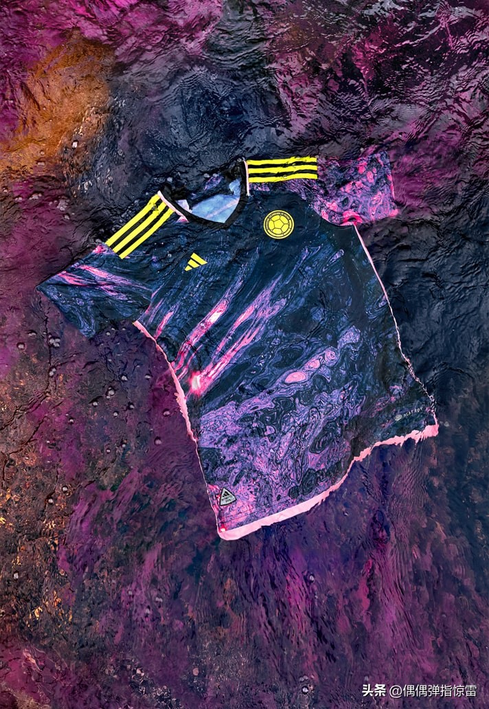 阿迪达斯女足新款,阿迪达斯2023女足训练球