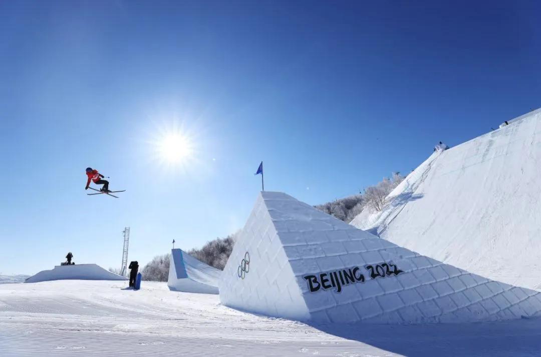 昆仑置业|冰雪舞动为冬奥喝彩