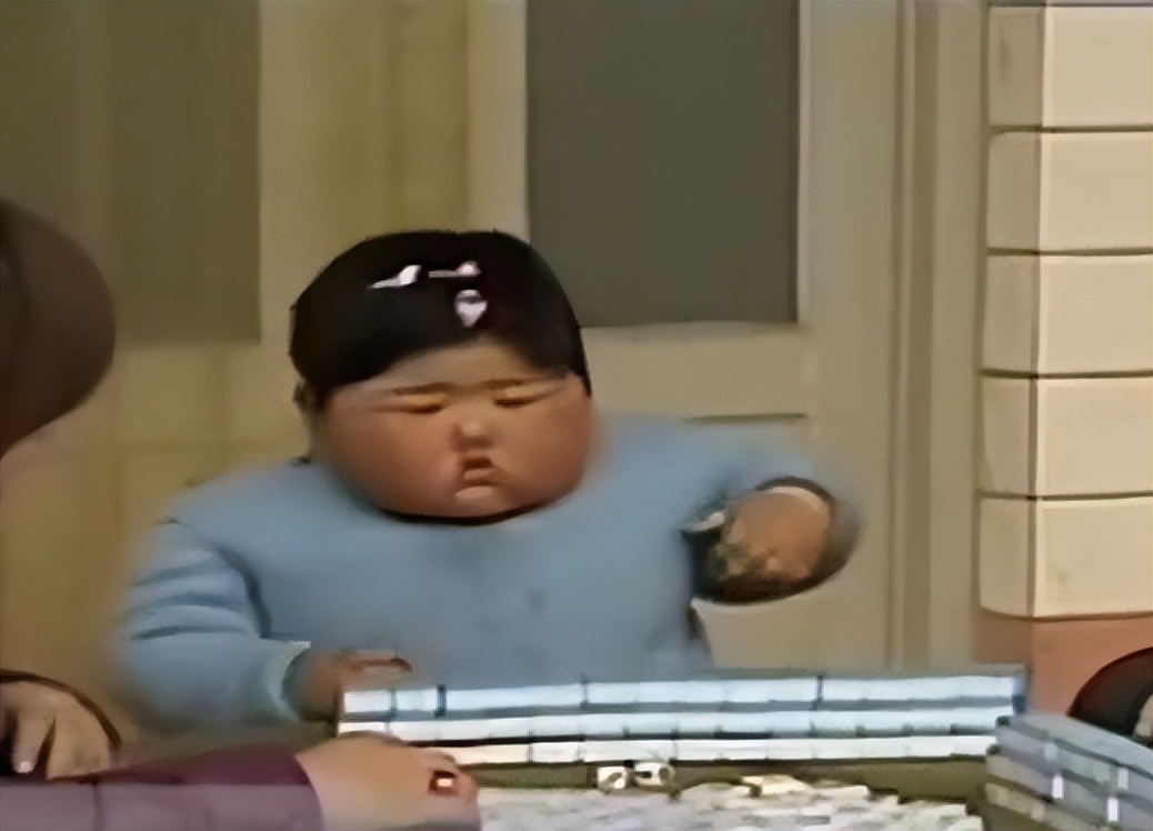 10岁女孩体重120斤怎么办,2岁女童体重高达92斤