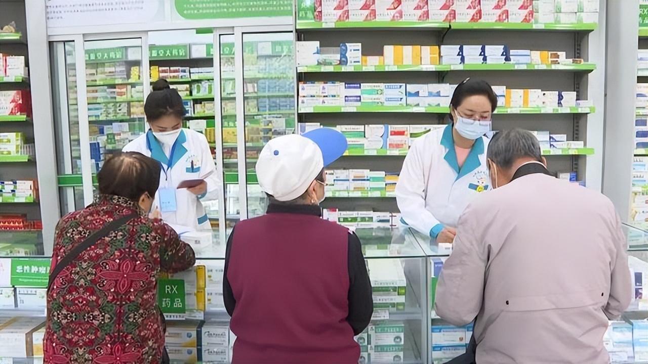 当今满大街的药店靠什么盈利,满大街都是药店药店靠什么挣钱