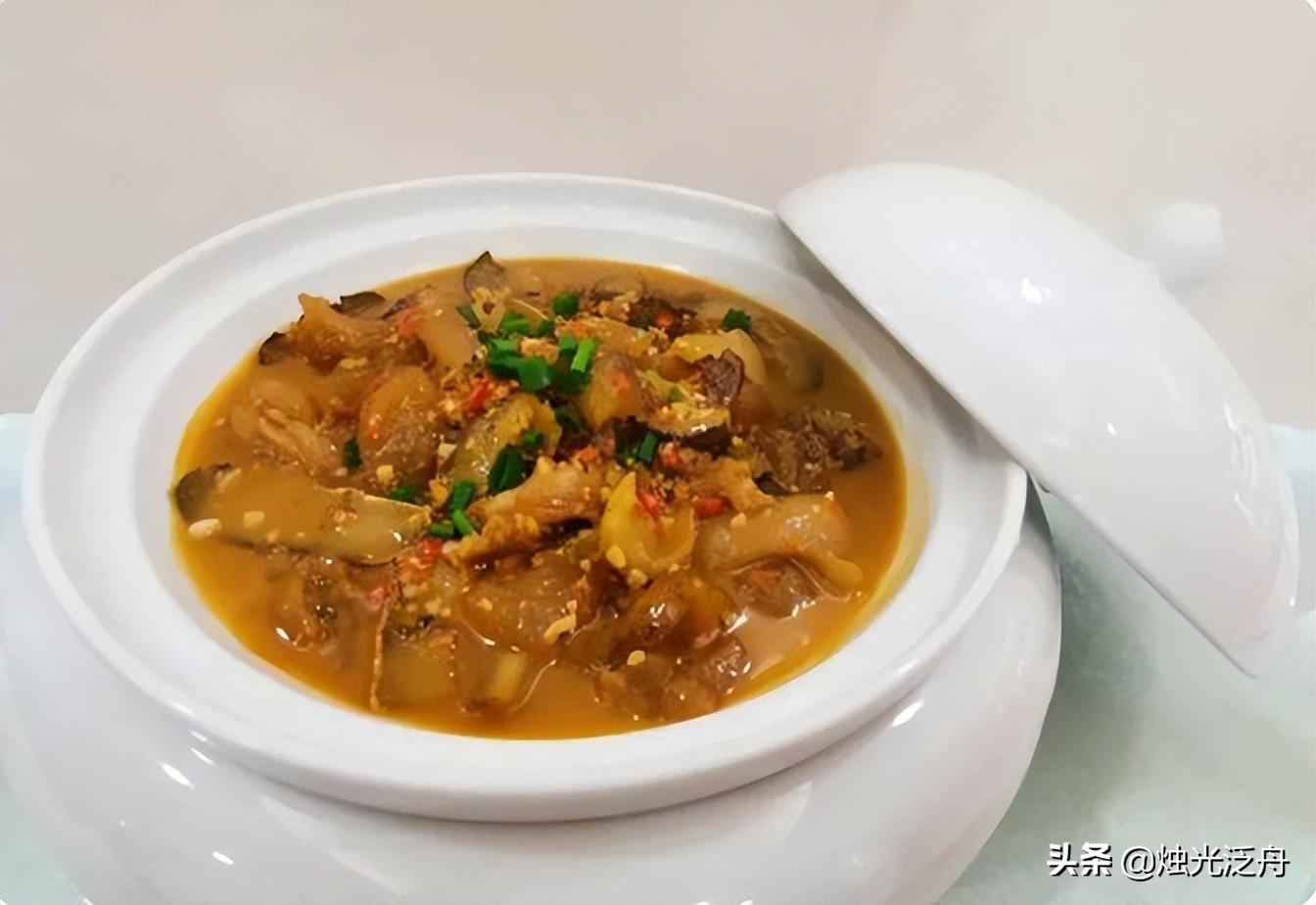 宫保牡丹虾球做法,红烧排骨虾球的做法