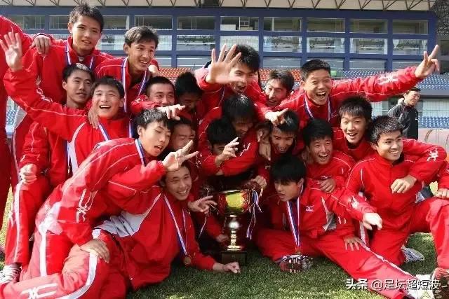 董路足球小将有没有进国家队,董路的足球小将为什么进不了职业