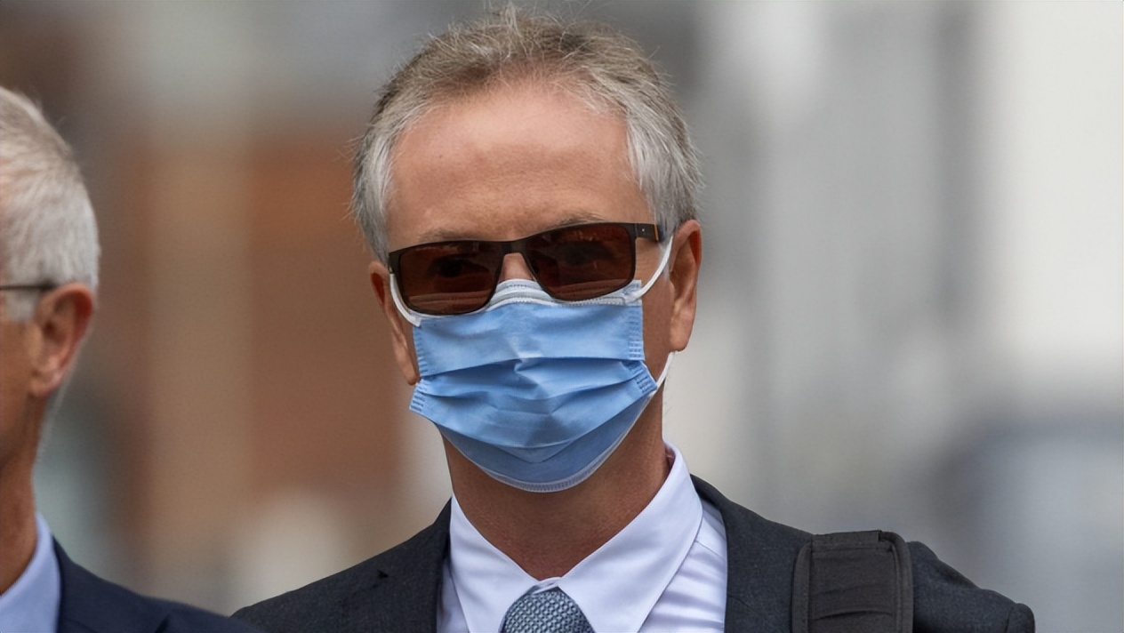 英国一医生将精液倒入患者咖啡中！除了恶心，会不会感染性病？