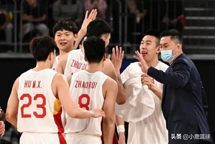 王哲林对周琦,cctv5直播中国男篮vs菲律宾