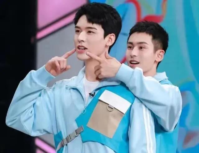 男人六种撩妹方式,男人撩妹的100种方式