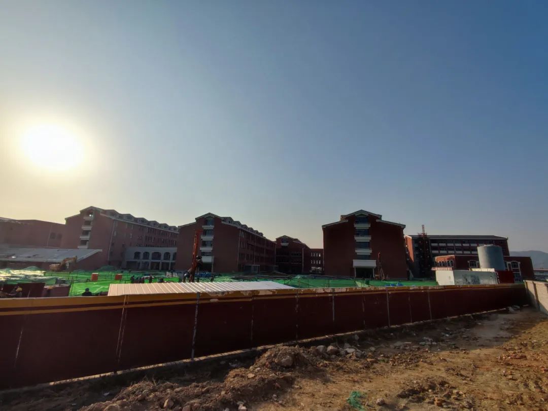 清华附属学校昌平学校,昌平实验二小和首师大育新学校