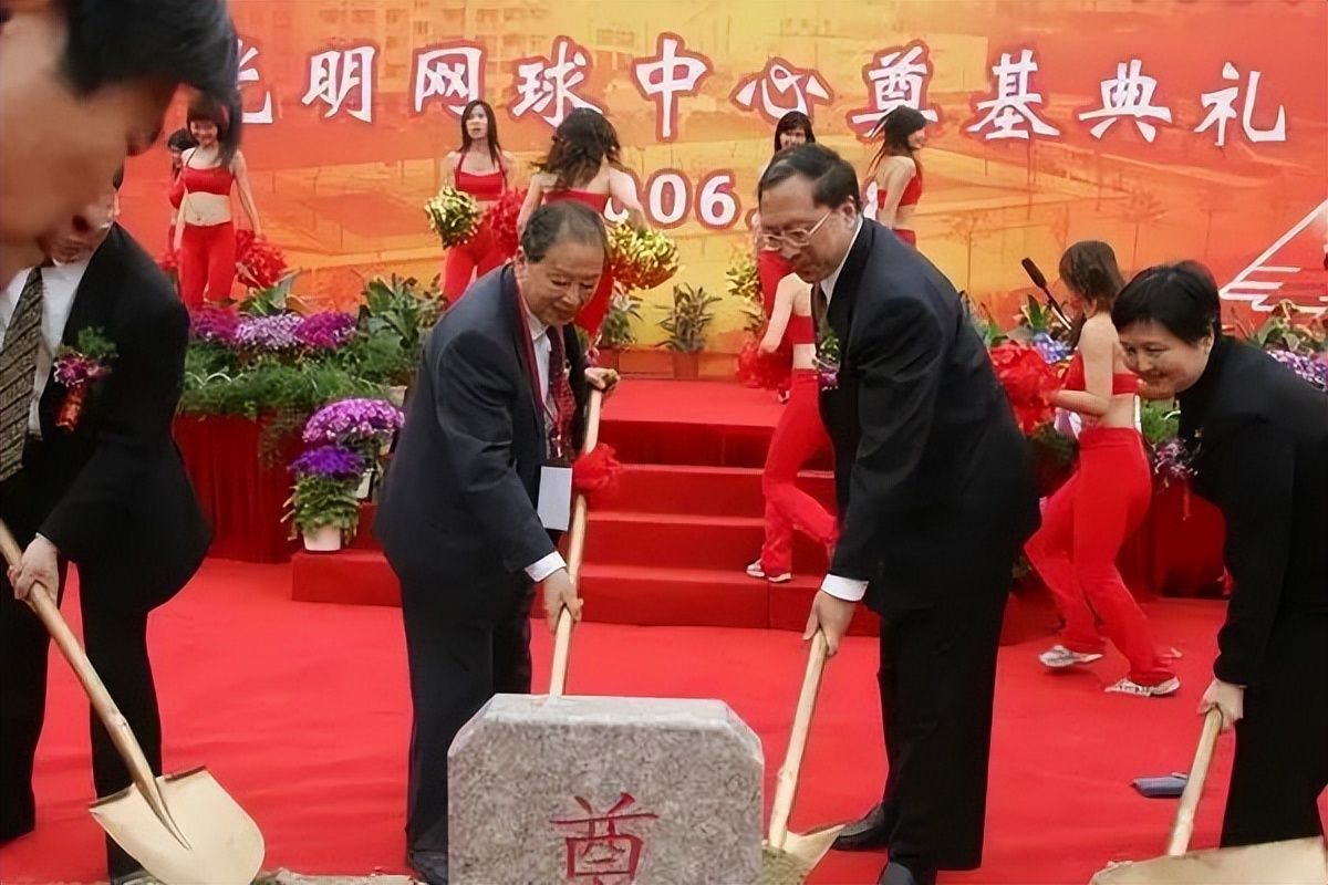 「深切缅怀」胡法光学长：“爱国荣校”的实业家